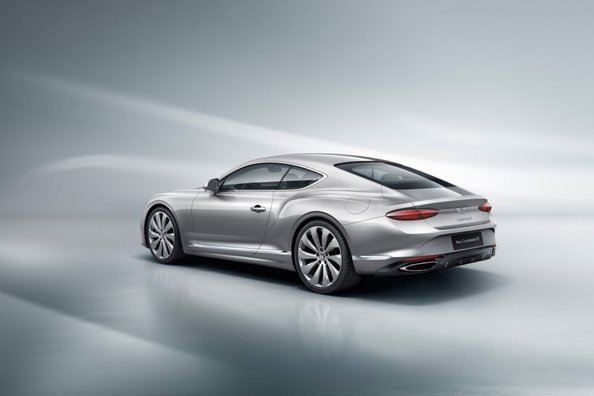 Recensione della Bentley Continental GT 2025: lusso e potenza da coupé Foto 2