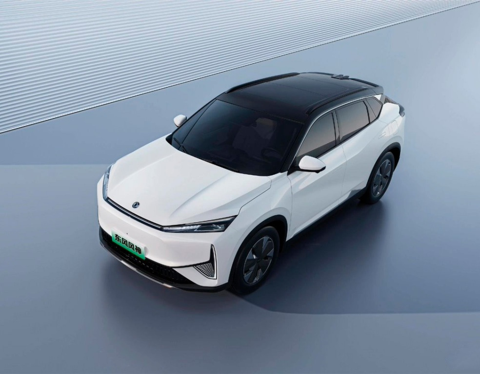 Recensione della modifica elettrica del crossover Dongfeng Aeolus L7 2024