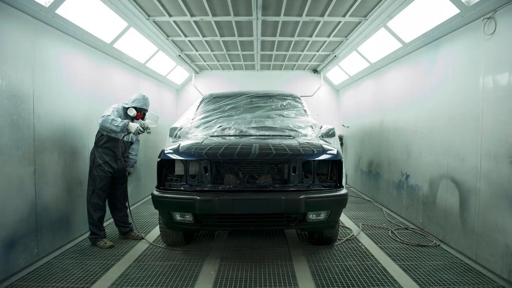 Come scegliere la stanza giusta per verniciare un’auto?