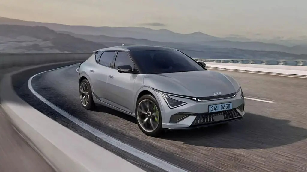 Kia EV6 GT 2024: potente crossover elettrico