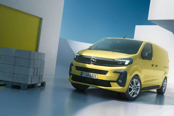 Recensione Opel Vivaro: furgone diesel aggiornato