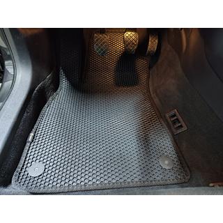 Tappetini in Gomma Carsuit (Neri) Audi A4 B7 2004-2008 foto 1