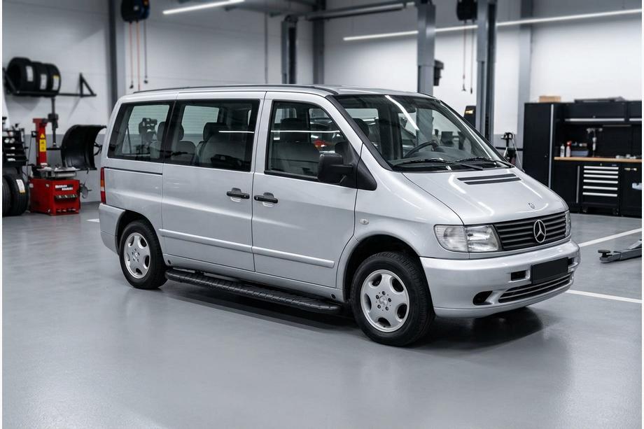 Mercedes Vito W638 1996-2003 Pedane Laterali Bosphorus Black (2 pz, Alluminio) Image