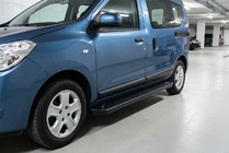 Dacia Dokker 2013-2022 Pedane Laterali Allmond Black (2 pz, Alluminio) foto 1