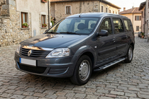 Renault Logan MCV 2005-2013 Pedane Laterali Sunrise (2 pz, Alluminio) foto 1