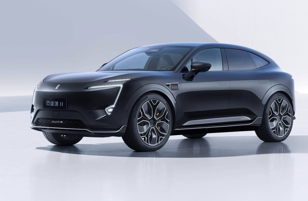 Recensione di Avatr 11 REEV 2025: SUV ibrido di lusso