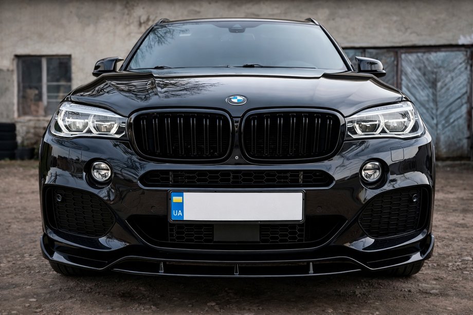 BMW X5 F15 2013-2018 Kit carrozzeria Black Warrior (per M-Sport) Foto 1