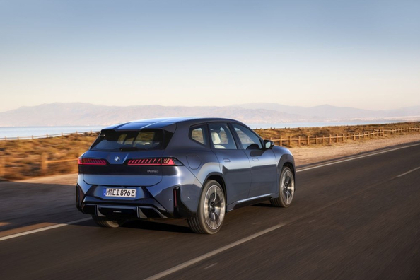 Recensione della nuova BMW iX3 2026: l’era elettrica della Neue Klasse Foto 4