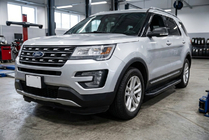 Ford Explorer 2011-2019 Pedane Laterali Bosphorus Black (2 pz, Alluminio) foto 1