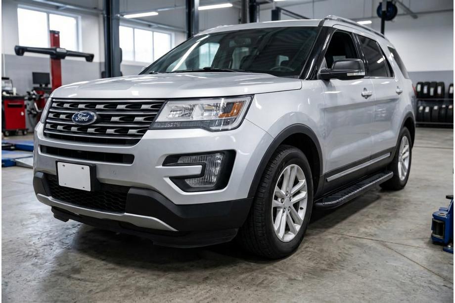 Ford Explorer 2011-2019 Pedane Laterali Bosphorus Black (2 pz, Alluminio) Image