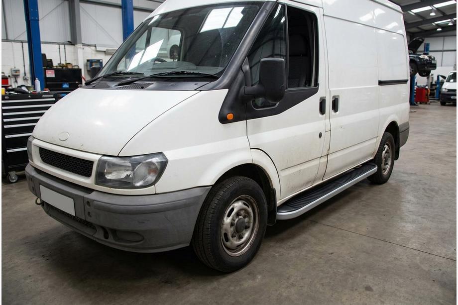 Ford Transit 2000–2014 Pedane Laterali Tayga Grey (2 pz, Alluminio) Image