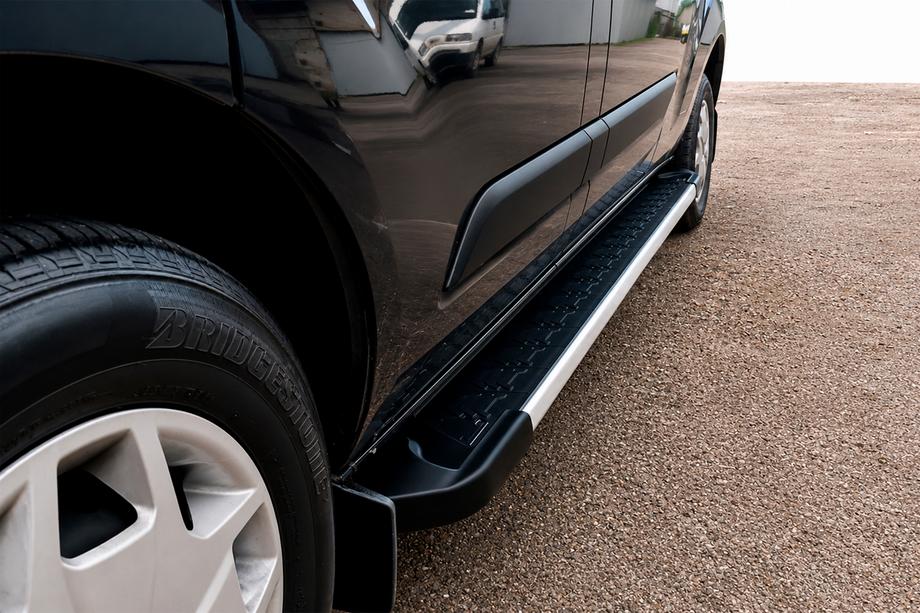 Ford Custom 2013-2022 Pedane Laterali RedLine V1 (2 pz, Alluminio) Image