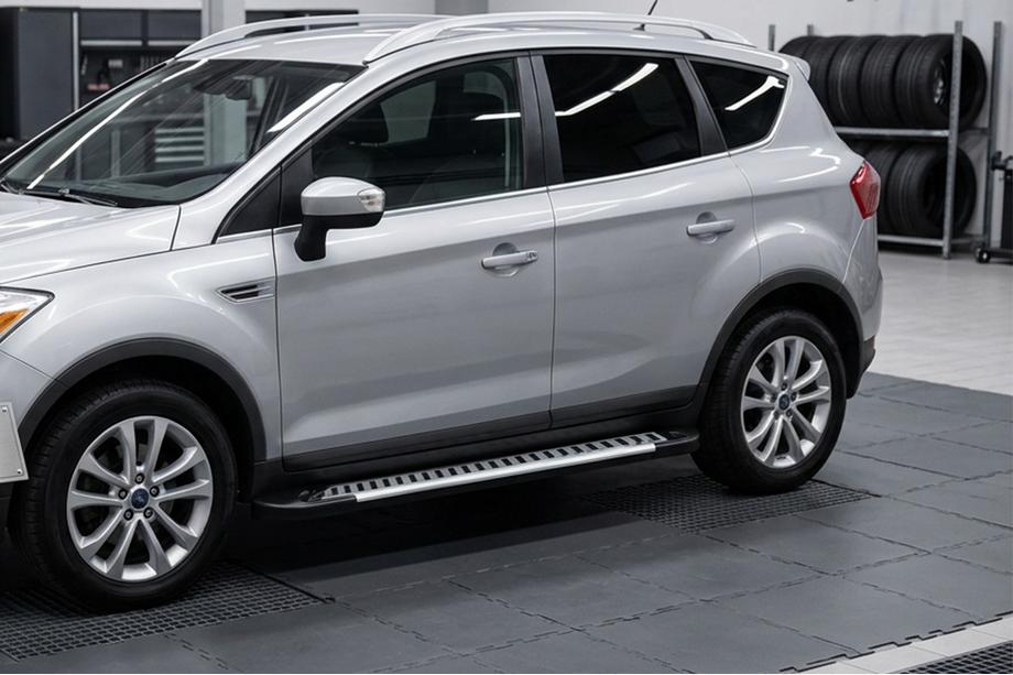 Ford Kuga 2008-2013 Pedane Laterali Line (2 pz, Alluminio) Image
