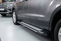 Ford Kuga/Escape 2013-2019 Pedane Laterali Rainbow (2 pz, Alluminio) foto 1