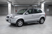 Hyundai Tucson JM 2004- Pedane Laterali RedLine V1 (2 pz, Alluminio) foto 1