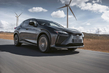Recensione Lexus RZ 300e: crossover elettrico premium foto 2