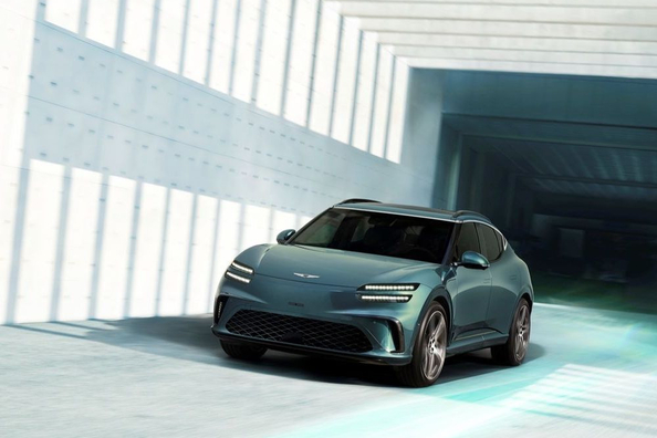 Recensione Genesis GV60: restyling 2025