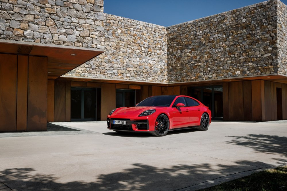 Prova della Porsche Panamera GTS (G3) 2024 da 500 CV