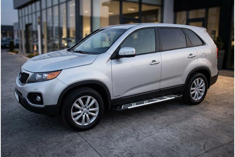 Kia Sorento II XM 2009-2014 Pedane Laterali Sunrise (2 pz, Alluminio) Image