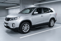 Kia Sorento II XM 2009-2014 Pedane Laterali RedLine Black (2 pz, Alluminio) 2010-2013 foto 1