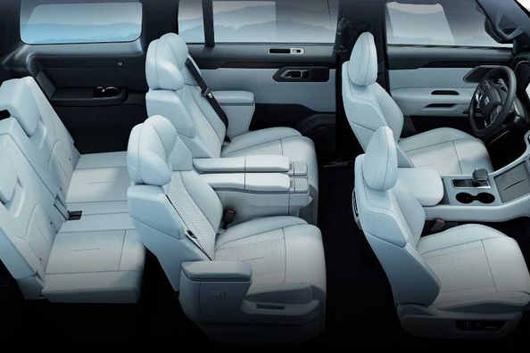 Recensione del SUV ibrido Polar Stone 01 Foto 5