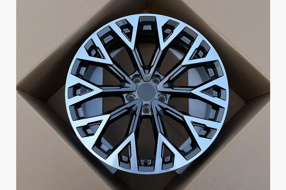 Audi A3 2020- Cerchi forgiati OEM R19 (Set da 4) Foto 1