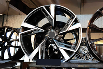 Audi A5 2016-2025 Cerchi forgiati OEM R20 (Set da 4) foto 1