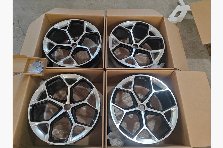 Audi A7 2018- Cerchi forgiati OEM R22 V2 (set da 4) Foto 5