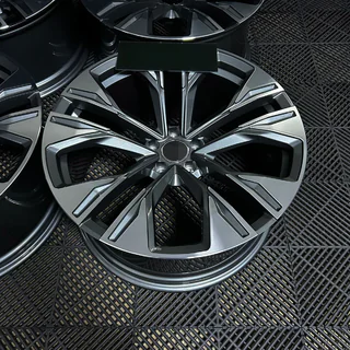 Cerchi forgiati OEM R21 V2 (set da 4) foto 2