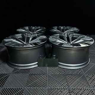 Cerchi forgiati OEM R21 V2 (set da 4) Audi Q8 2018- foto 4