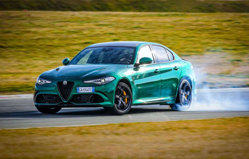 Auto a trazione posteriore: pro e contro