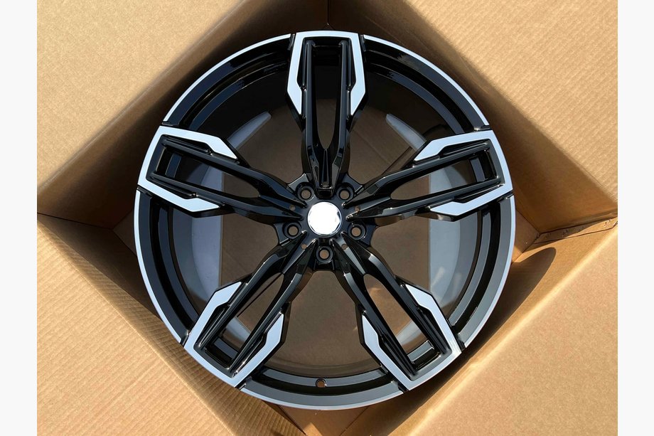 BMW X4 G02 2018- Cerchi forgiati OEM R21 (set di 4) Image