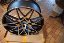 BMW iX (I20) 2022- Cerchi forgiati OEM R22 (Set di 4) foto 12