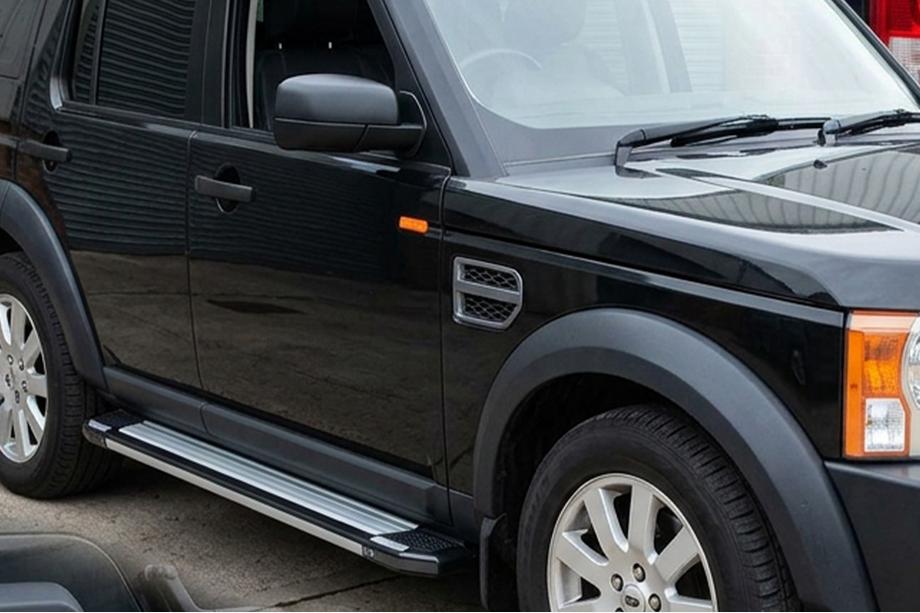 Land Rover Discovery III 2004–2009 Pedane Laterali Rainbow (2 pz, Alluminio) Image