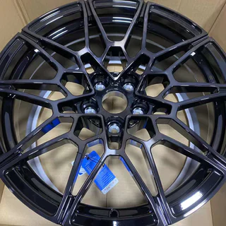 Cerchi forgiati OEM R19 R20 V3 (Set da 4) BMW 4 Series G22/23/26 2020- foto 2
