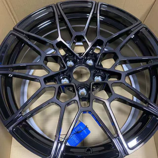 Cerchi forgiati OEM R19 R20 V3 (Set da 4) BMW 4 Series G22/23/26 2020- foto 3