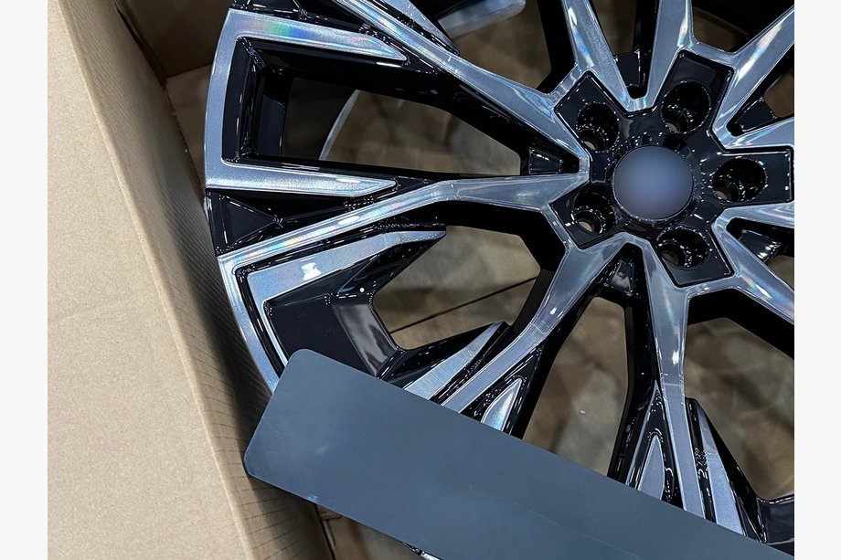 BMW X7 G07 2019- Cerchi forgiati OEM R23 V2 (Set di 4) Foto 9