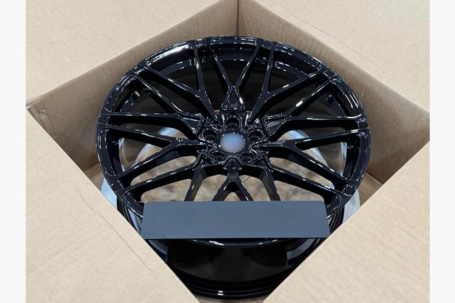 BMW X5 G05 2019–2026 Cerchi forgiati OEM R22 V9 (Set da 4) Foto 3