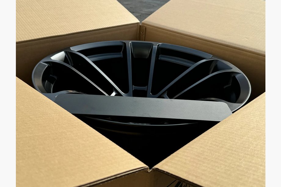 Dodge Challenger 2008-2023 Cerchi forgiati OEM R20 V1 (set da 4) Foto 8