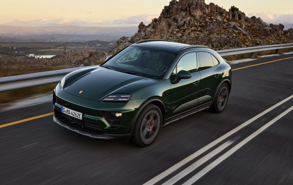 Recensione del Porsche Macan 4S elettrico premium