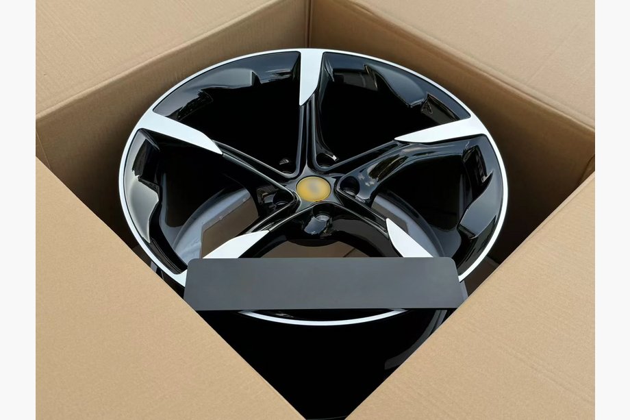 Ferrari 488 GTB 2015-2019 Cerchi forgiati OEM R21 (set di 4) Foto 3