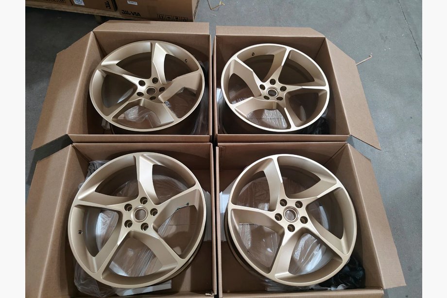 Ferrari 488 GTB 2015-2019 Cerchi forgiati OEM R20 V5 (Set da 4) Foto 7