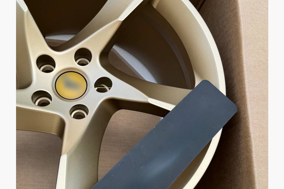 Ferrari 488 GTB 2015-2019 Cerchi forgiati OEM R20 V5 (Set da 4) Foto 10