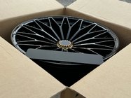 Lamborghini Urus 2018- Cerchi forgiati OEM R23 V3 (Set di 4) foto 5
