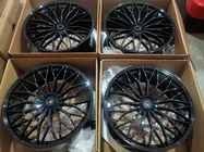 Lamborghini Urus 2018- Cerchi forgiati OEM R23 V6 (Set di 4) foto 5
