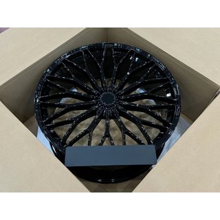 Cerchi forgiati OEM R23 V6 (Set di 4) Lamborghini Urus 2018- foto 2