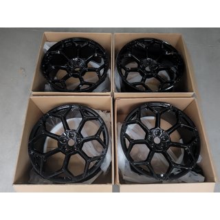 Cerchi forgiati OEM R23 V9 (Set di 4) Lamborghini Urus 2018- foto 4
