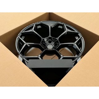 Cerchi forgiati OEM R23 V11 (Set di 4) Lamborghini Urus 2018- foto 4