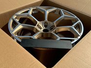 Lamborghini Urus 2018- Cerchi forgiati OEM R24 (Set di 4) foto 14