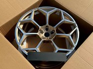 Lamborghini Urus 2018- Cerchi forgiati OEM R24 (Set di 4) foto 12